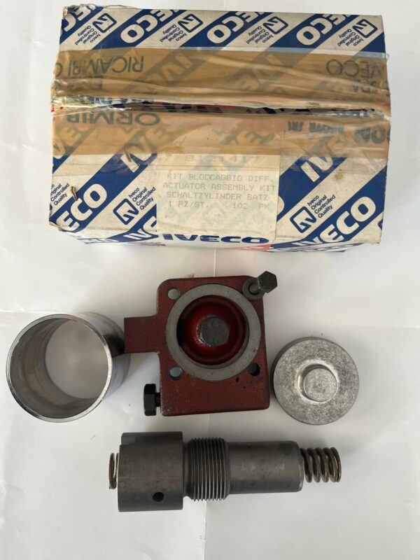 KIT PONTE POSTERIORE 8121417 ORIGINALE IVECO